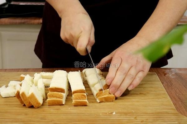 加拿大北极虾法式面包布丁的做法图解4