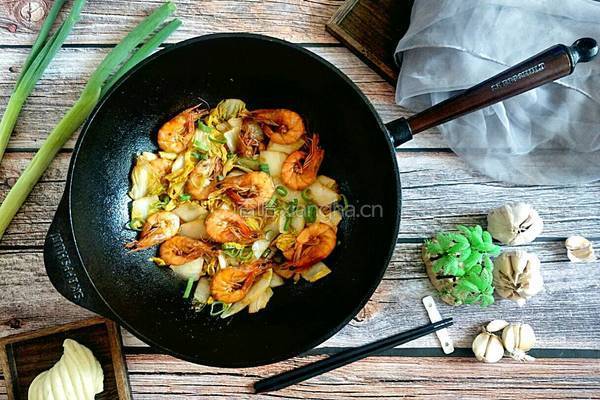 中式炒菜の铁锅鲜虾白菜的做法图解13
