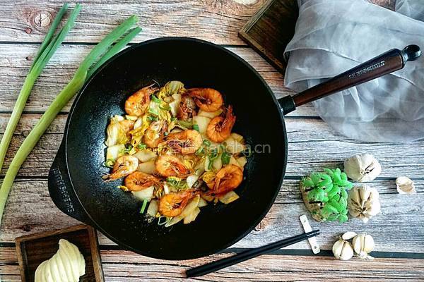中式炒菜の铁锅鲜虾白菜的做法图解10