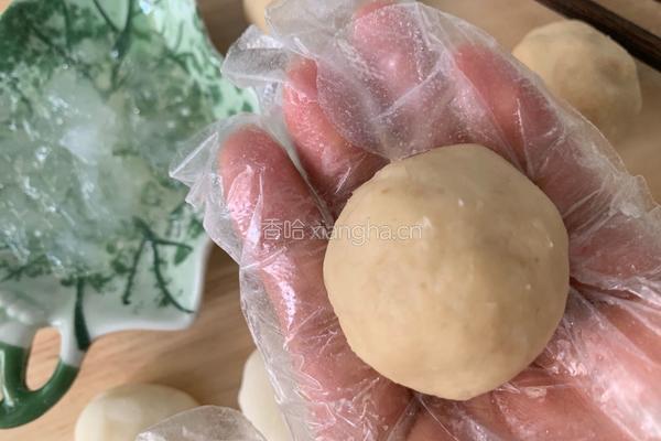 燕窝冰皮月饼的做法图解10