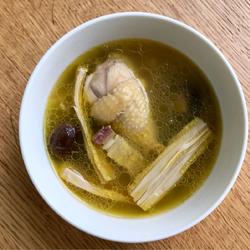 花菇腐竹咸肉鸡汤的做法[图]