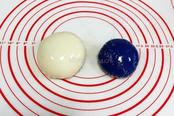 青花瓷冰皮月饼的做法图解7