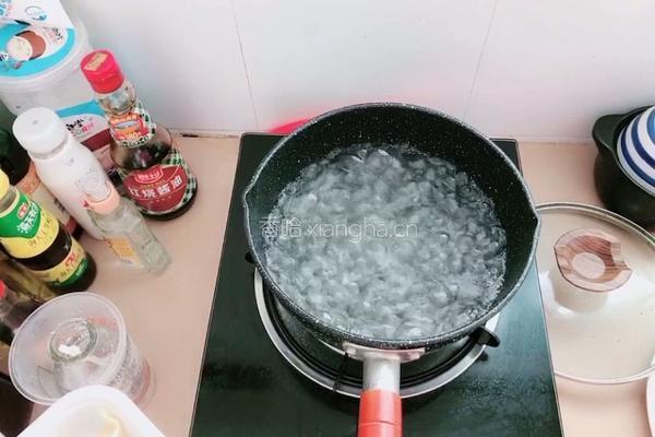 牛肉水饺面的做法图解2