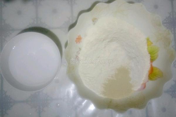纯天然青萝卜苗蒸包的做法图解1