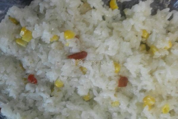 玉米枸杞糍饭团的做法图解4
