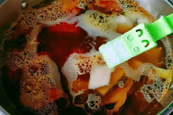 野生青杠菌牛骨汤的做法图解12