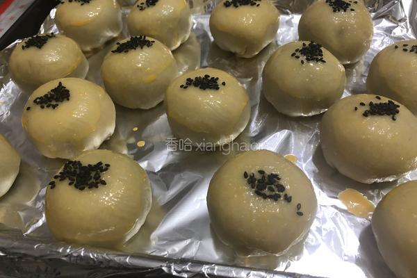 酥到掉渣的豆沙蛋黄酥，你要来一个吗？的做法图解17