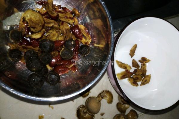 桂圆红豆薏米粥的做法图解4