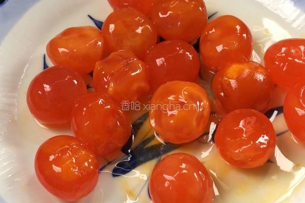 莲蓉肉松蛋黄酥的做法图解5