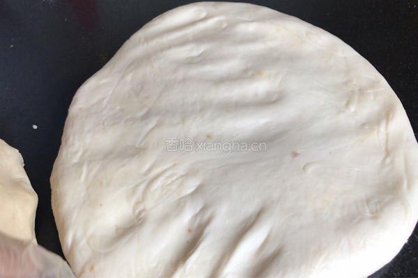 莲蓉肉松蛋黄酥的做法图解12