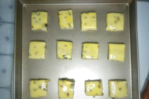 葡萄干方块奶酥小点的做法图解11