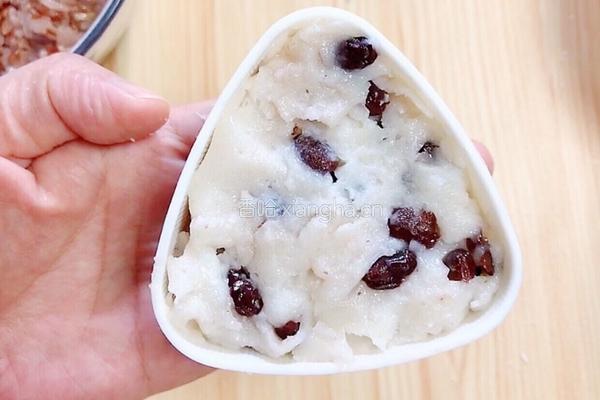 山药蜜豆红米饭团的做法图解12