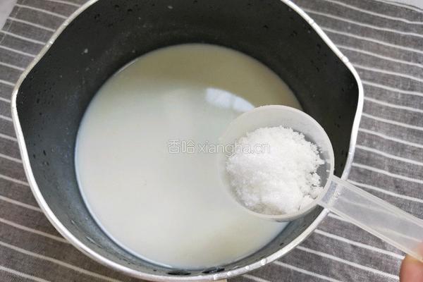 蔓越莓奶糕的做法图解3