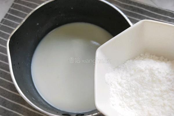 蔓越莓奶糕的做法图解4