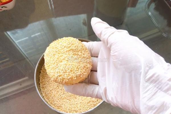 蜜豆南瓜饼的做法图解16