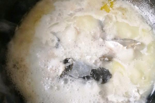 飘香酸菜鱼的做法图解4
