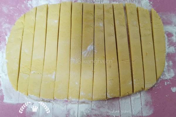 油炸南瓜条的做法图解7
