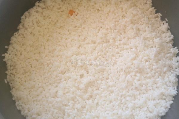 新疆羊肉抓饭的做法图解7
