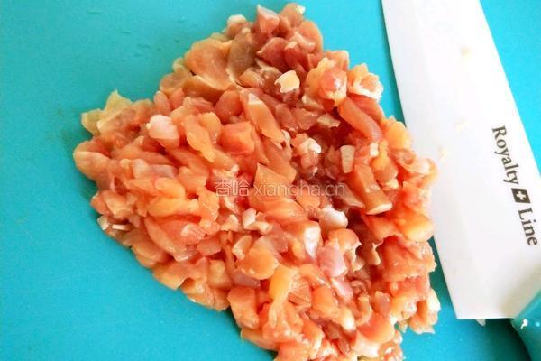 香菇胡萝卜鸡肉粥的做法图解4
