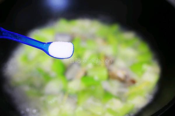 丝瓜花甲汤的做法图解11