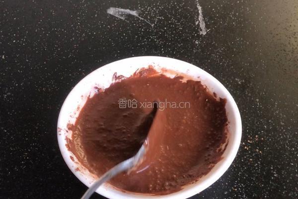 斑马纹戚风蛋糕的做法图解2