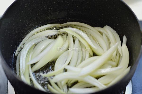 爆炒鱿鱼饭的做法图解4