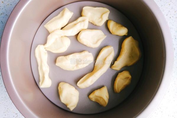 培根香葱手撒包的做法图解12