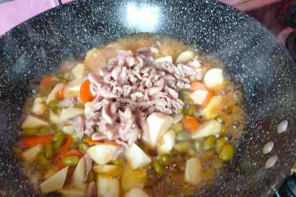 茭白毛豆炒肉丝的做法图解9