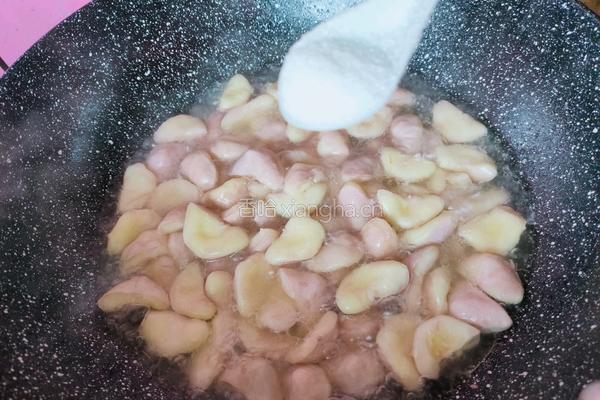 小炒菱肉的做法图解5