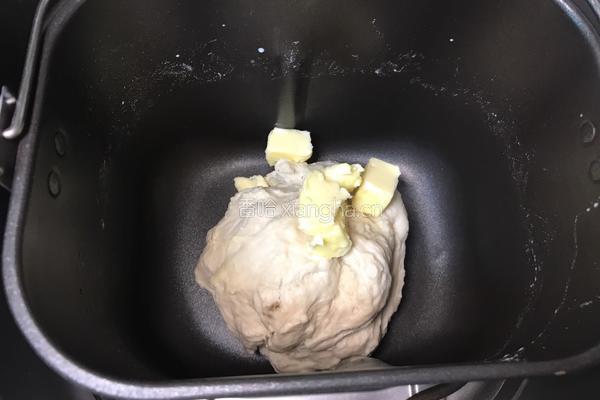 火腿肠葱香芝士包的做法图解4