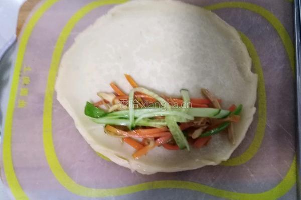 蔬菜卷饼的做法图解7