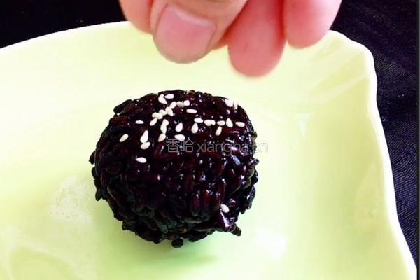 紫米绿豆芝麻球的做法图解9