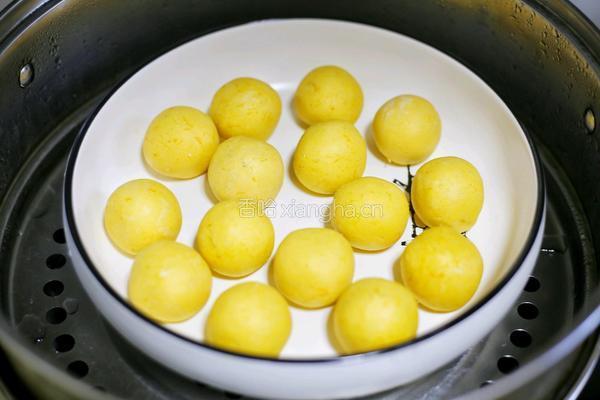 椰香南瓜糯米糍的做法图解11
