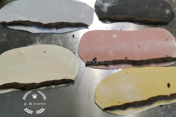 彩虹豆沙卷的做法图解9