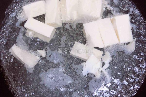 日式抹茶豆腐布丁的做法图解2