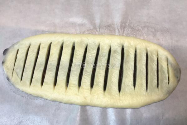 豆沙面包圈的做法图解12