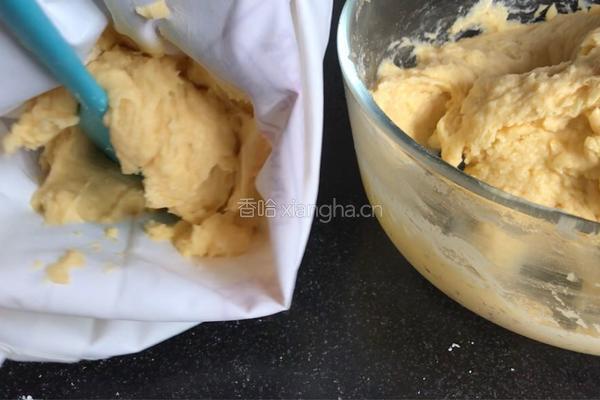 咸蛋黄土豆曲奇的做法图解9