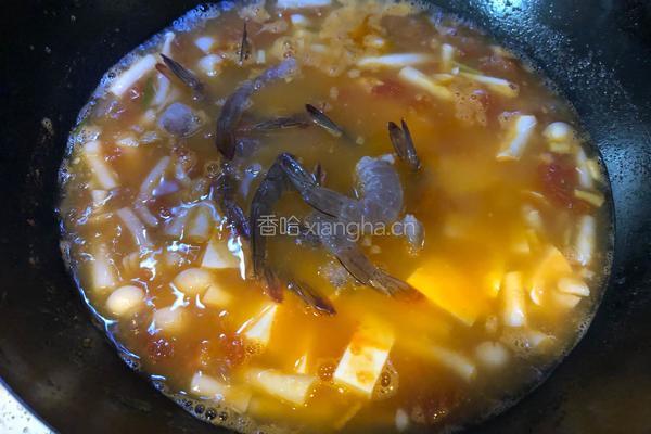 西红柿虾仁豆腐汤的做法图解13