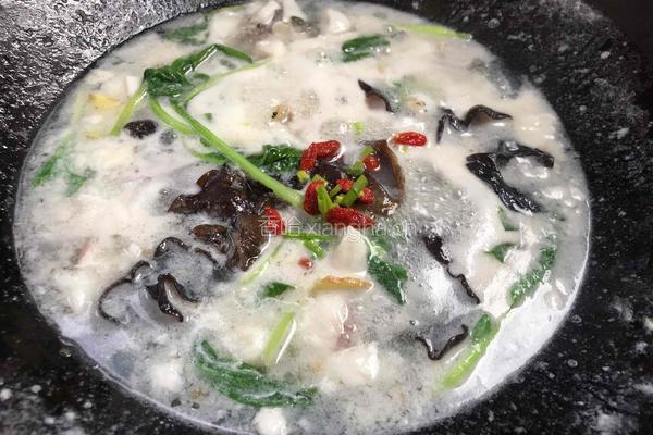 青菜鱼片汤的做法图解9