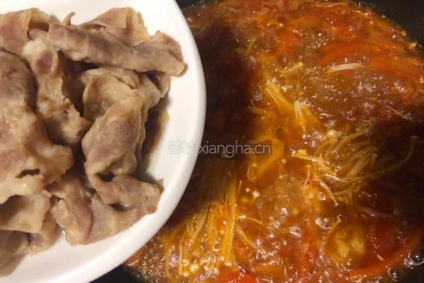 味蕾的享受之番茄金针菇肥牛卷的做法图解5