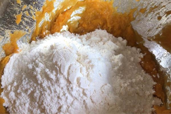 皮卡丘的做法图解3