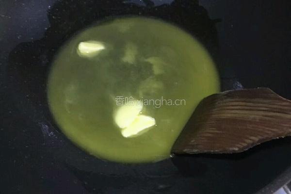 抹茶蔓越莓雪花酥的做法图解2