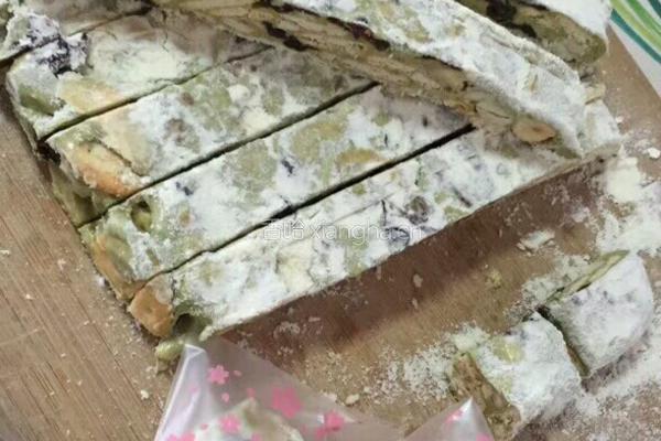 抹茶蔓越莓雪花酥的做法图解8