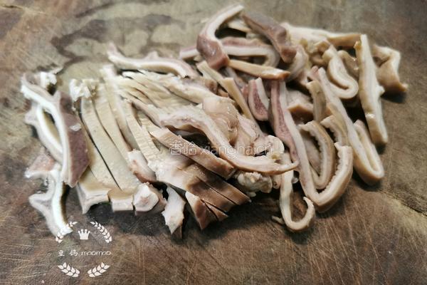 凉拌猪肚丝的做法图解2