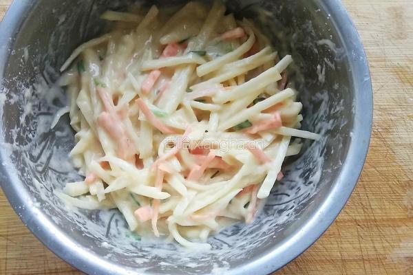 土豆丝煎饼的做法图解3
