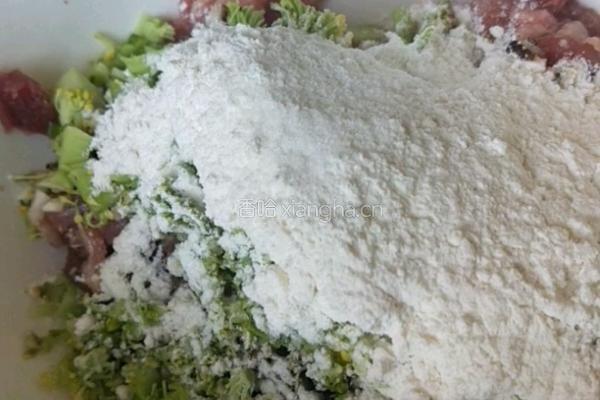 香菇猪肉儿童肠的做法图解4