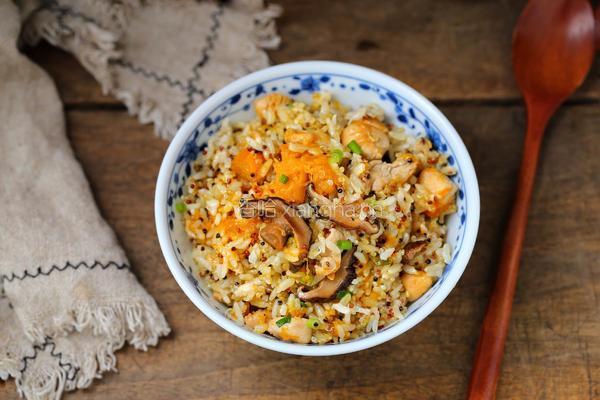 南瓜鸡肉藜麦饭的做法图解12