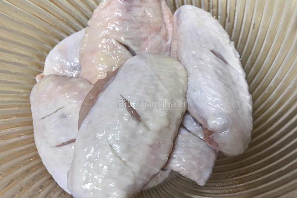 香煎奥尔良鸡翅的做法图解1