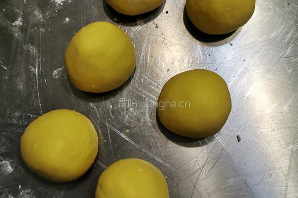 南瓜小熊豆沙包的做法图解5