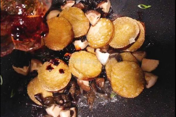 比肉还好吃的【香菇木耳炒素鸡】的做法图解7
